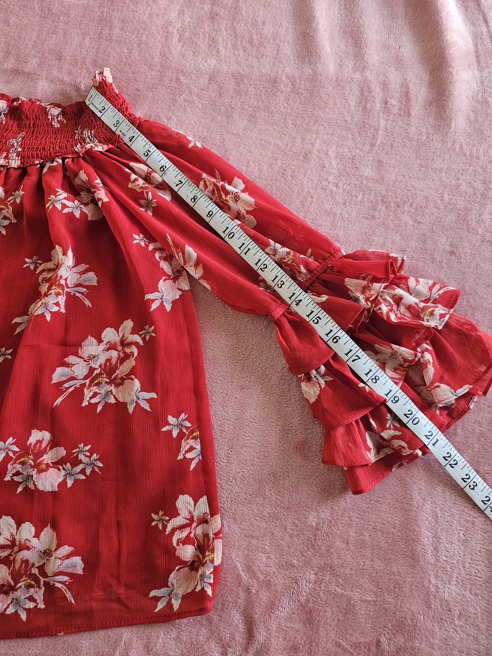 NWOT - Size S -  Off-Shoulder Red Floral Women's Top - Picture 11 of 12